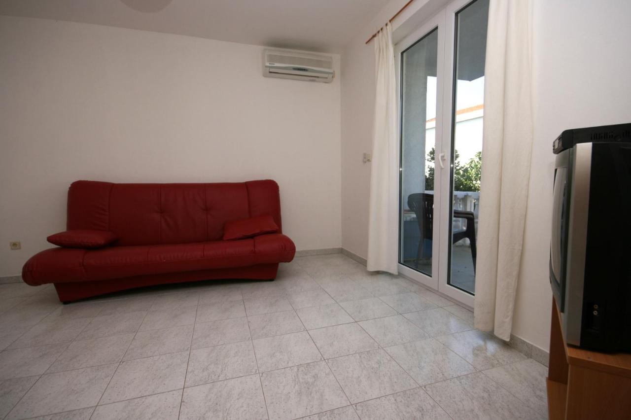 Apartments With A Parking Space Mandre, Pag - 6405 コラン エクステリア 写真