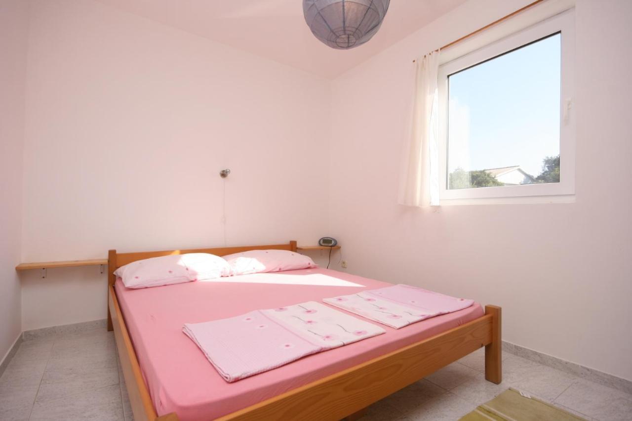 Apartments With A Parking Space Mandre, Pag - 6405 コラン エクステリア 写真