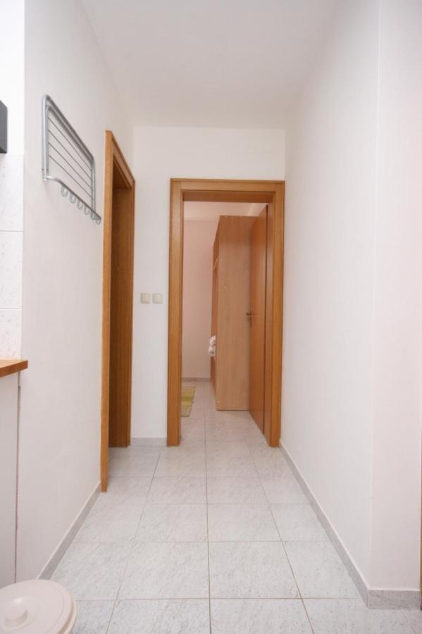 Apartments With A Parking Space Mandre, Pag - 6405 コラン エクステリア 写真