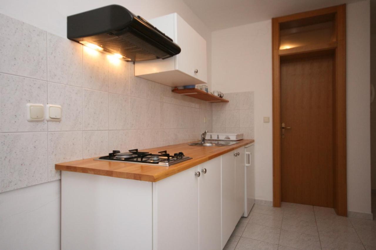 Apartments With A Parking Space Mandre, Pag - 6405 コラン エクステリア 写真
