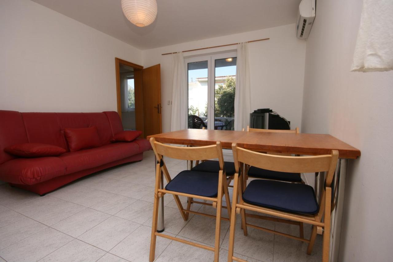 Apartments With A Parking Space Mandre, Pag - 6405 コラン エクステリア 写真