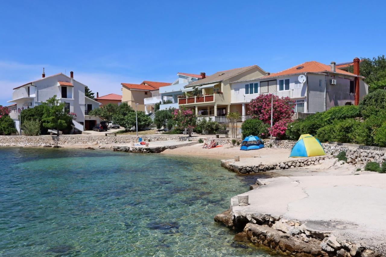 Apartments With A Parking Space Mandre, Pag - 6405 コラン エクステリア 写真
